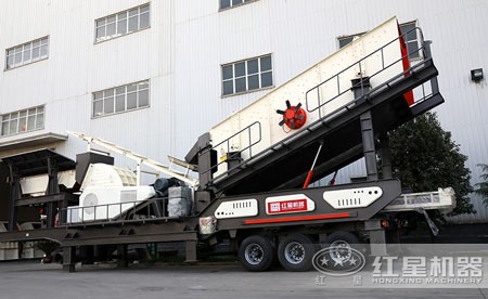 車載流動錘式破碎機(jī)多少錢？產(chǎn)量多高？